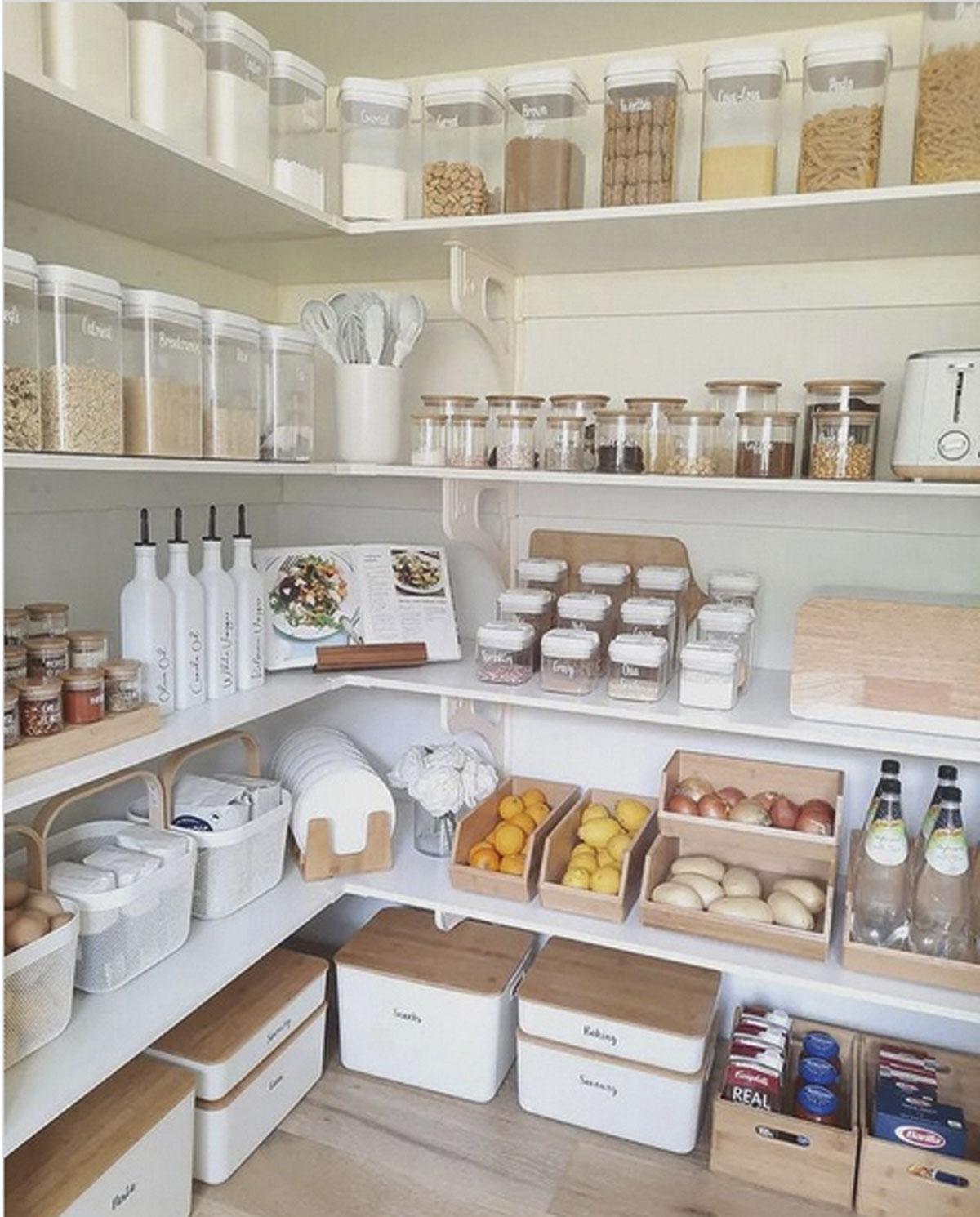 How to Organize Food Storage Containers in a Small Pantry