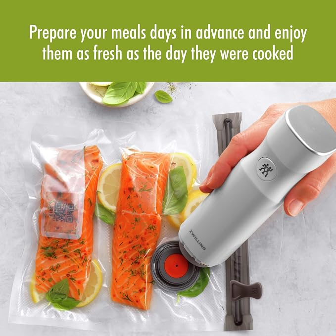 ZWILLING Fresh & Save 4-pc Vacuum Sealer Bag Starter Set - Image 9
