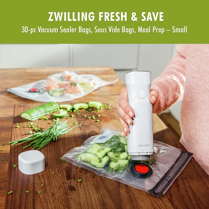 MATERIALS: BPA- free, vacuum bag: plastic (bag, zipper), silicone valve - Image 12