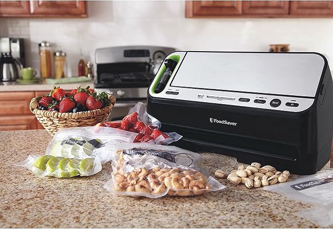FoodSaver V4400 2-in-1 Vacuum Sealer Machine with Automatic Vacuum Sealer Bag Detection and Starter Kit - Image 2