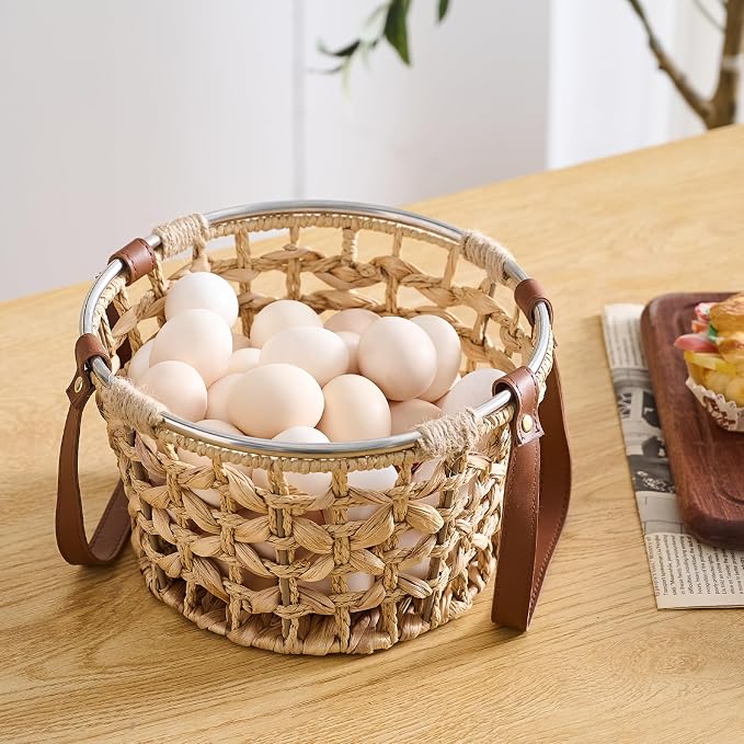 Farmhouse Wicker Egg Basket for Collecting Fresh Eggs, Round Storage Basket with Handle, Brown, Sea Grass - Image 2
