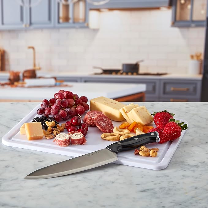 Farberware Build-A-Board Poly Snacklebox with Cutting Board Lid and Locking Handles, 11 Compartments for Snacks and Charcuterie, Dishwasher Safe, 11 x 16 Inch - Image 11